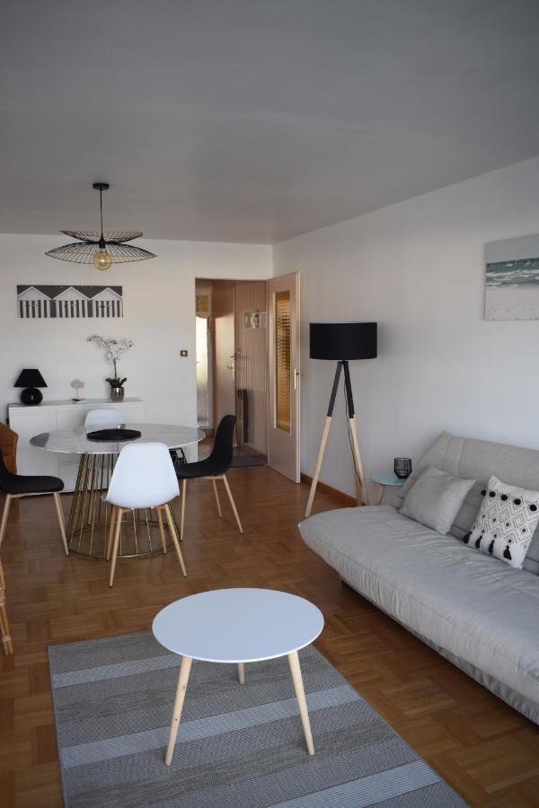 Cote Et Vie - Appartement Et Garage سانت جيل كروا دي فيي المظهر الخارجي الصورة