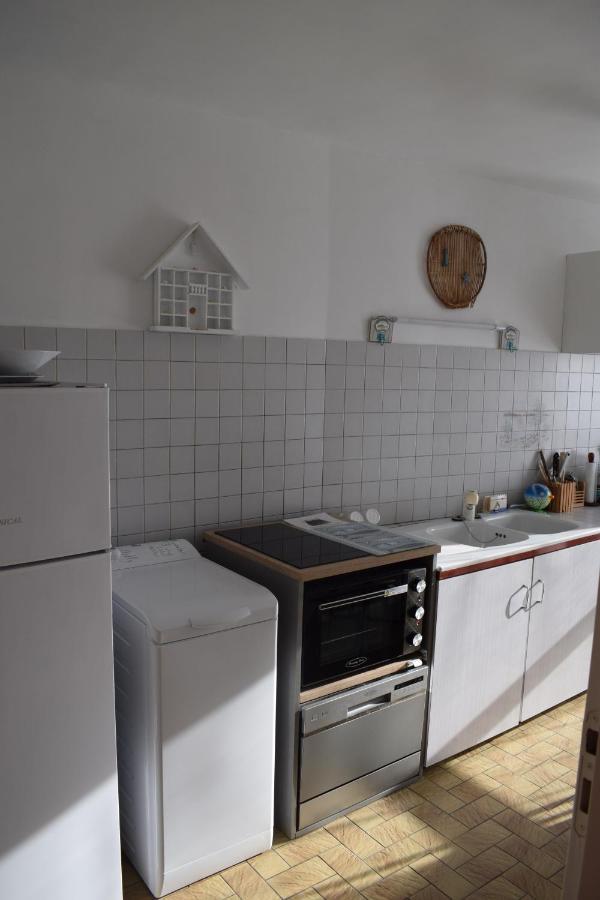 Cote Et Vie - Appartement Et Garage سانت جيل كروا دي فيي المظهر الخارجي الصورة